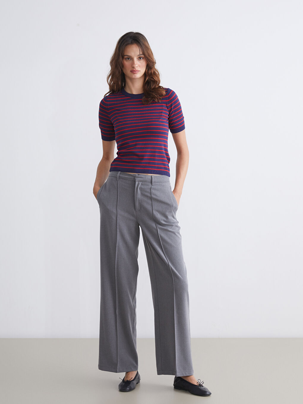 Crew Neck Striped Women's Knitwear Sweater-1