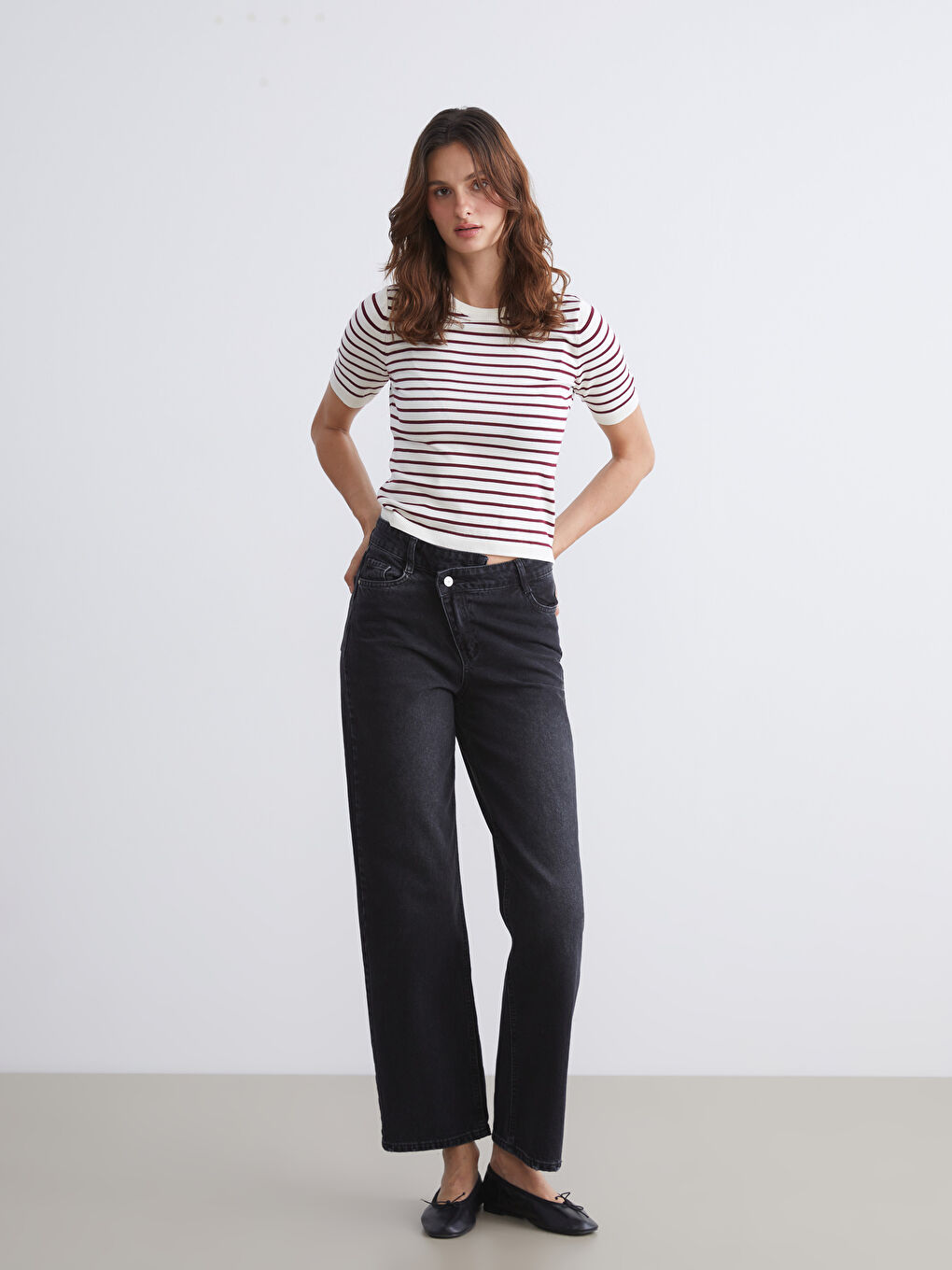 Crew Neck Striped Women's Knitwear Sweater-1