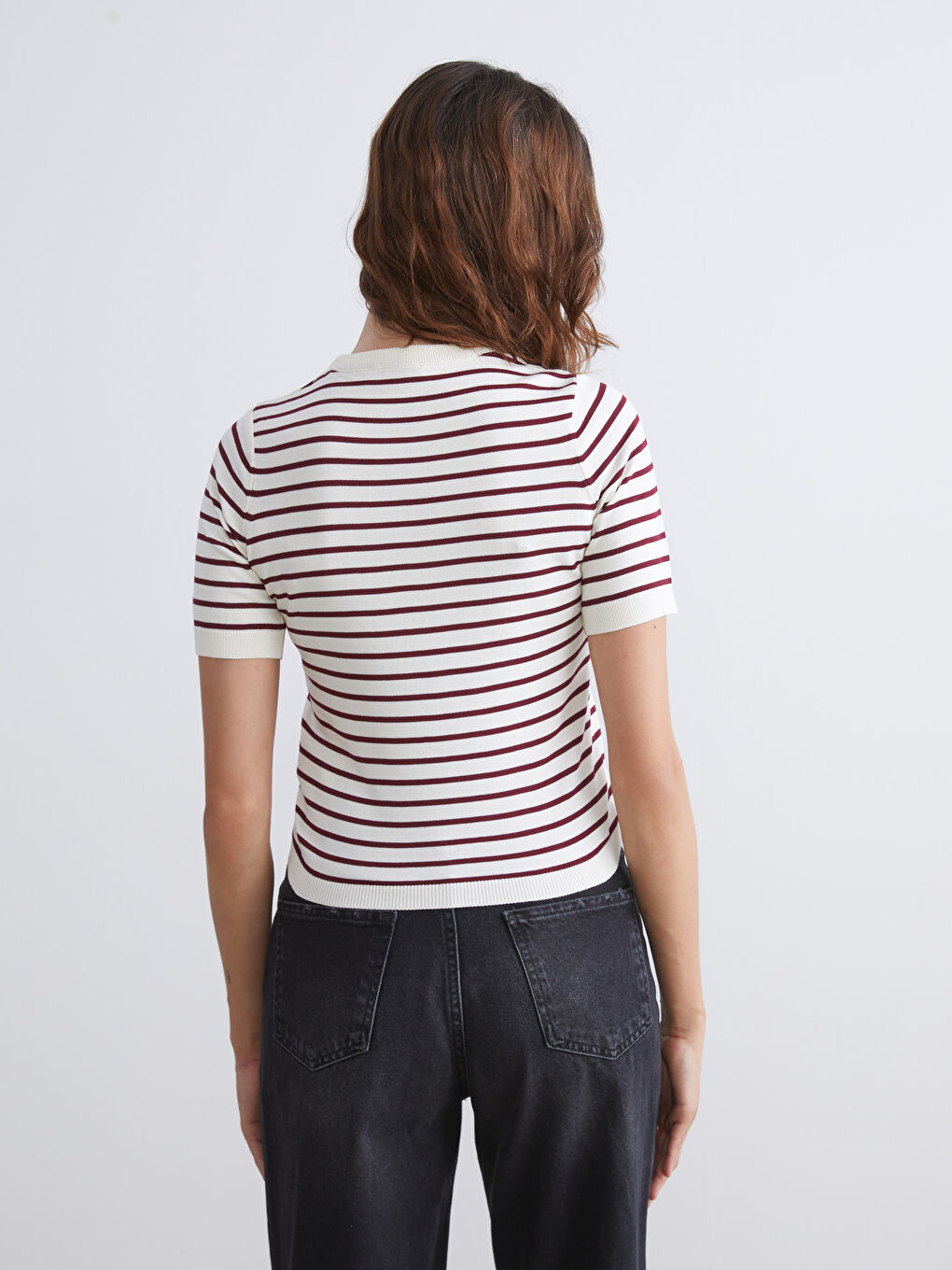 Crew Neck Striped Women's Knitwear Sweater-3