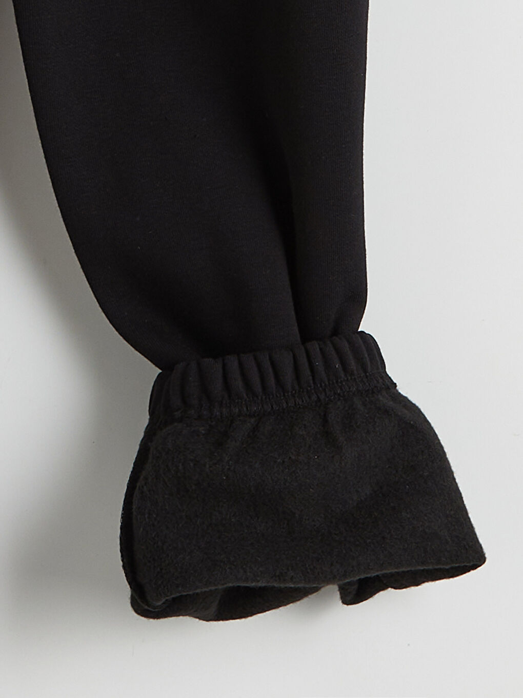 Siyah Beli Lastikli Erkek Çocuk Kalın Jogger Eşofman Altı-2
