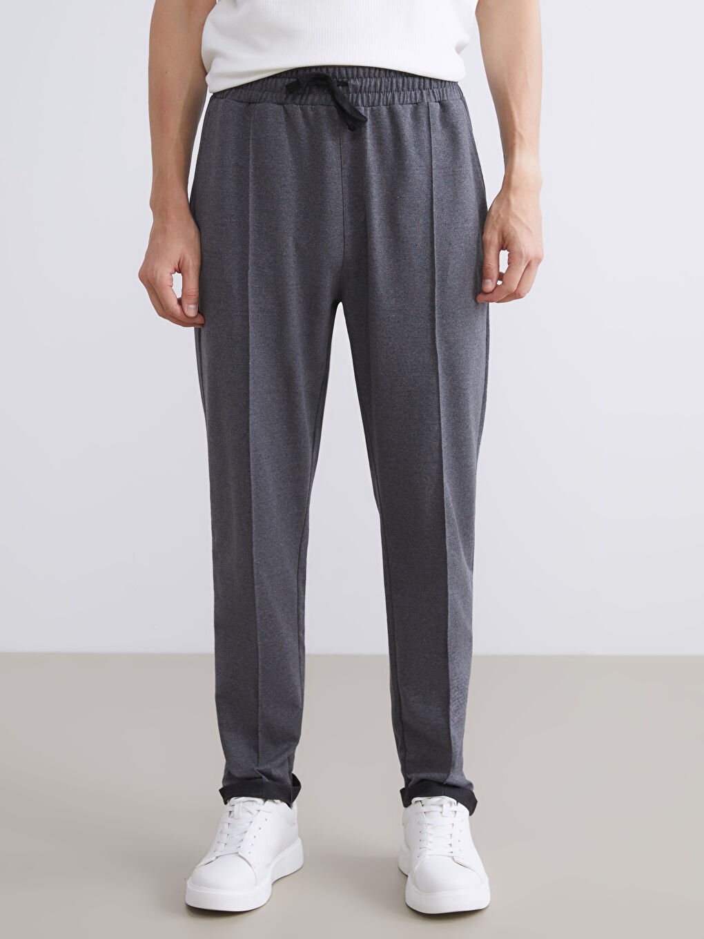 Standard Fit Men's Jogger Sweatpants-1