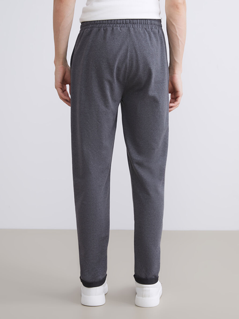 Standard Fit Men's Jogger Sweatpants-3