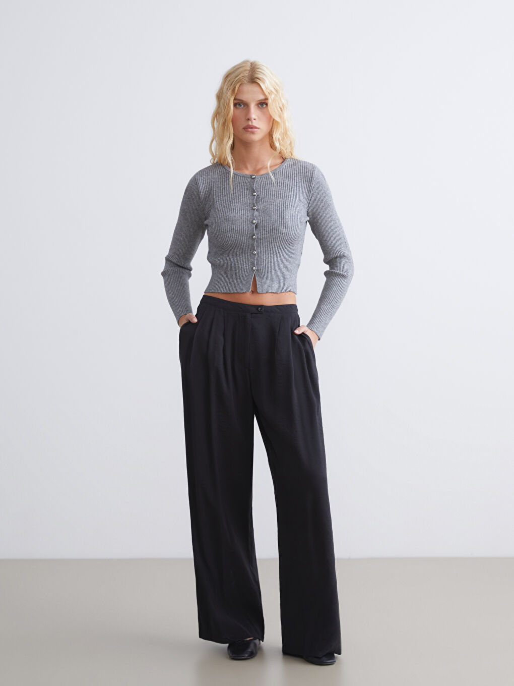 XSIDE Crew Neck Women's Knitwear Cardigan -W5FI59Z8-E93