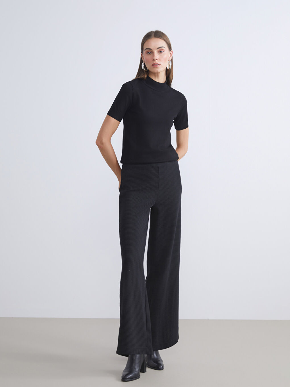 Elasticated Waist Wide Leg Women's Sweatpants