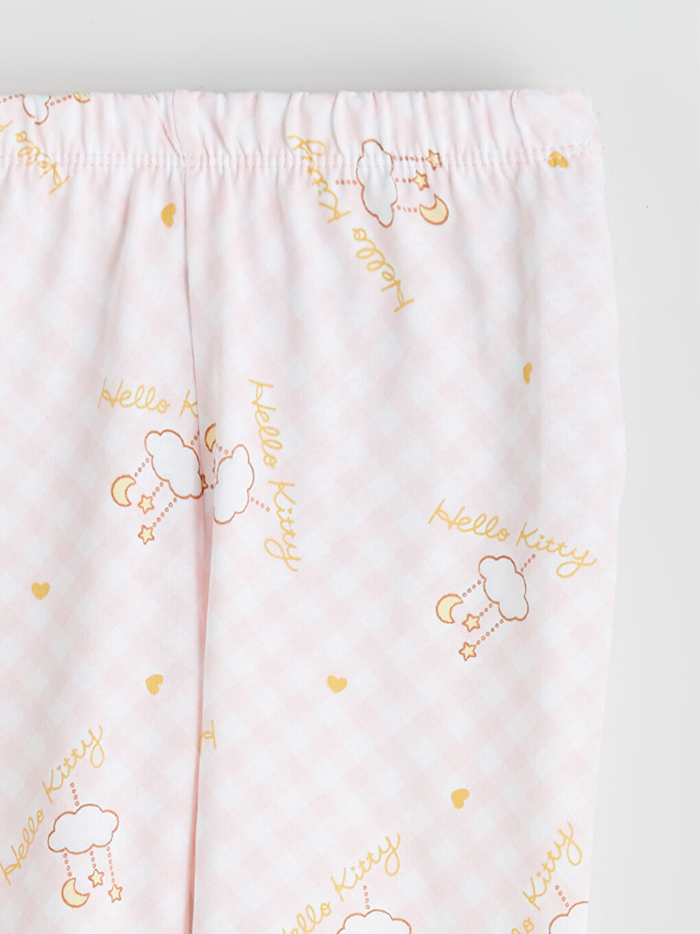Hello Kitty Printed Girls' Pyjama Set-5
