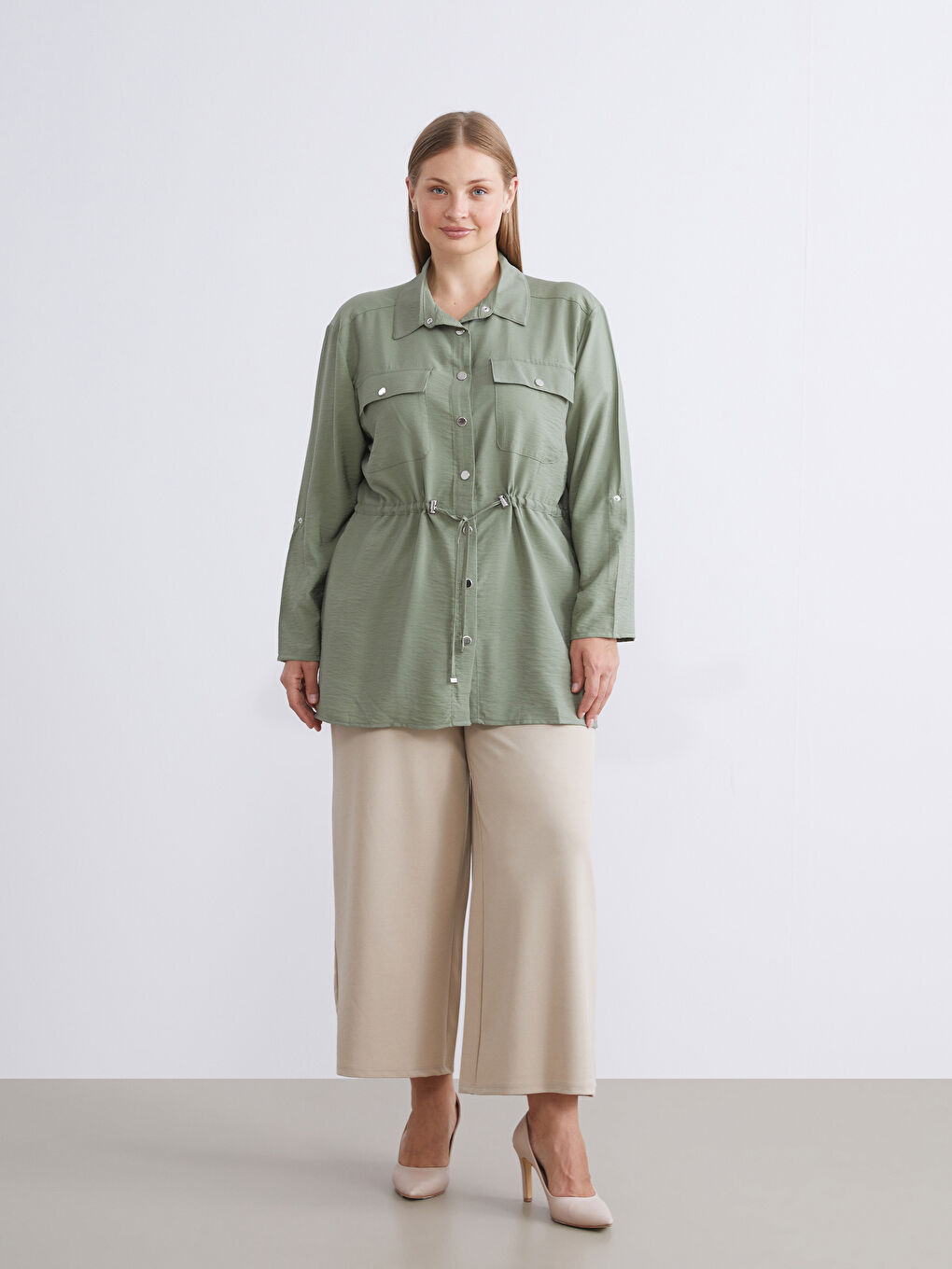 Haki Gömlek Yaka Büzgülü Kadın Ceket-5
