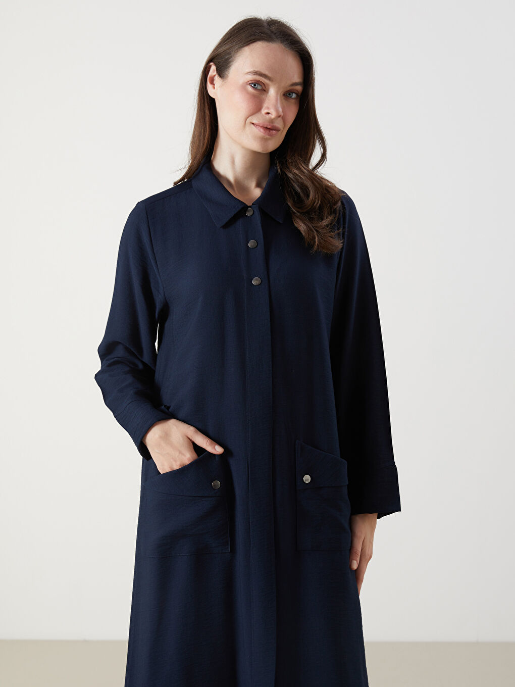 LCW Grace Collared Neck Women's Abaya -W5FJ84Z8-E1J