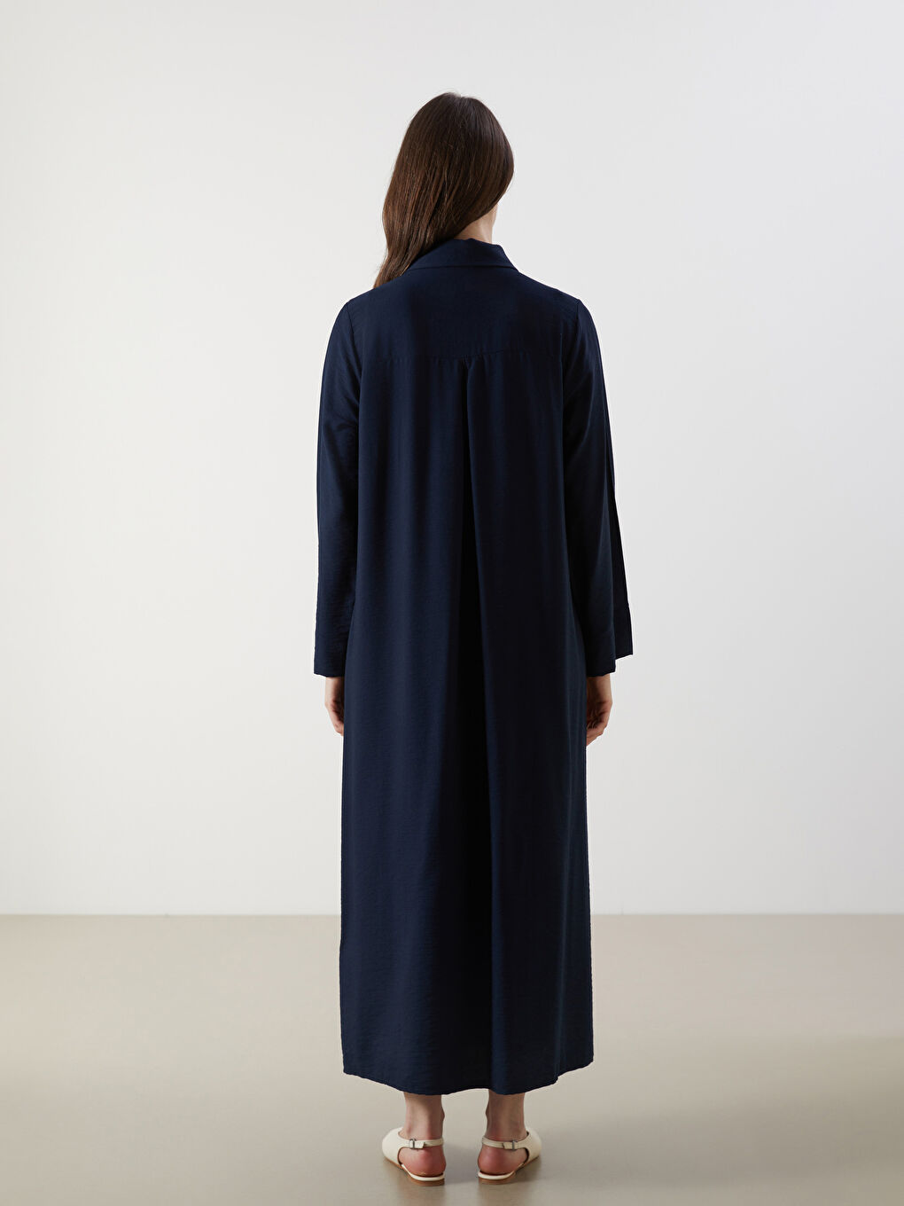 LCW Grace Collared Neck Women's Abaya -W5FJ84Z8-E1J