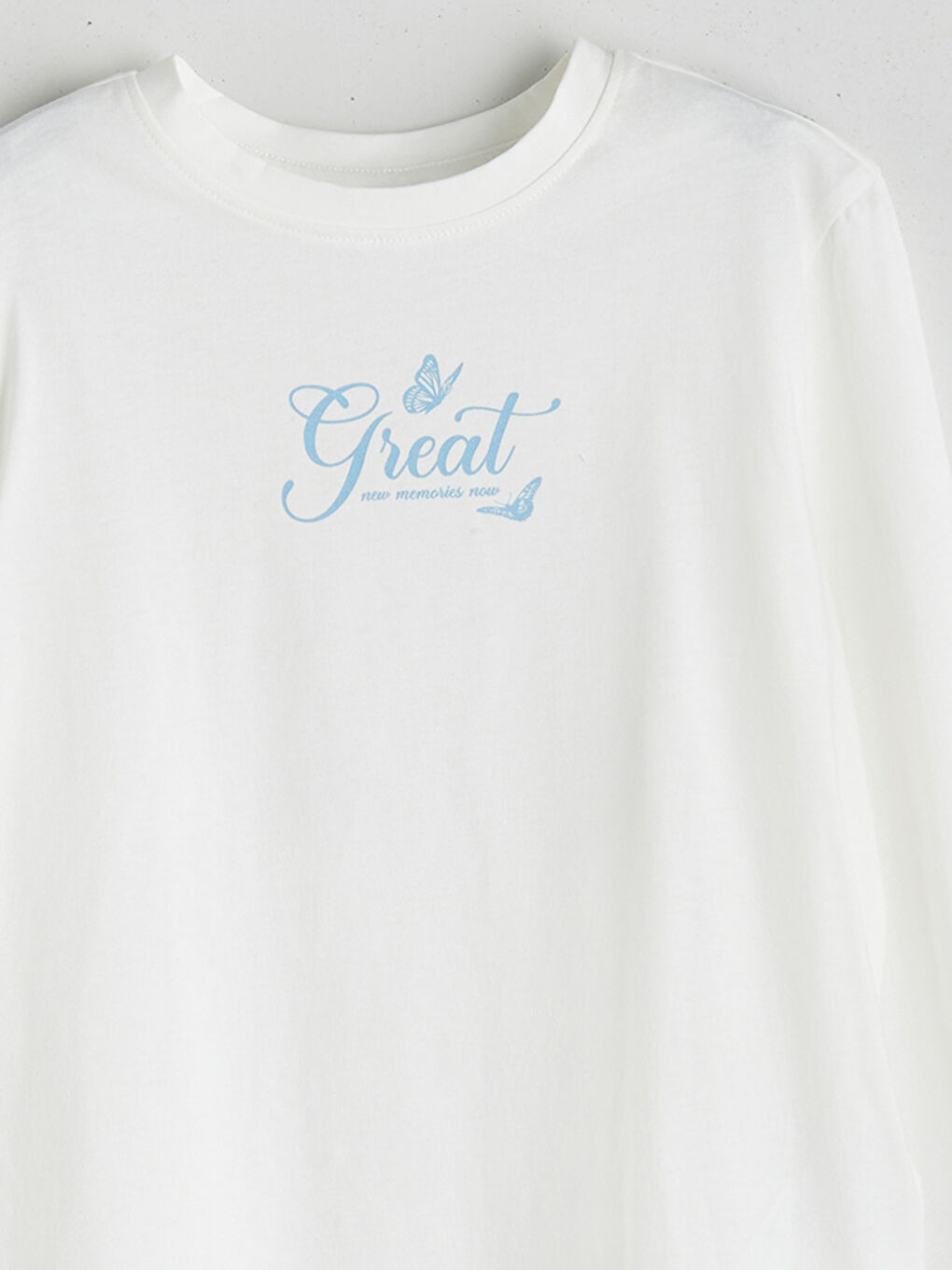 Crew Neck Girls' T-Shirt-2