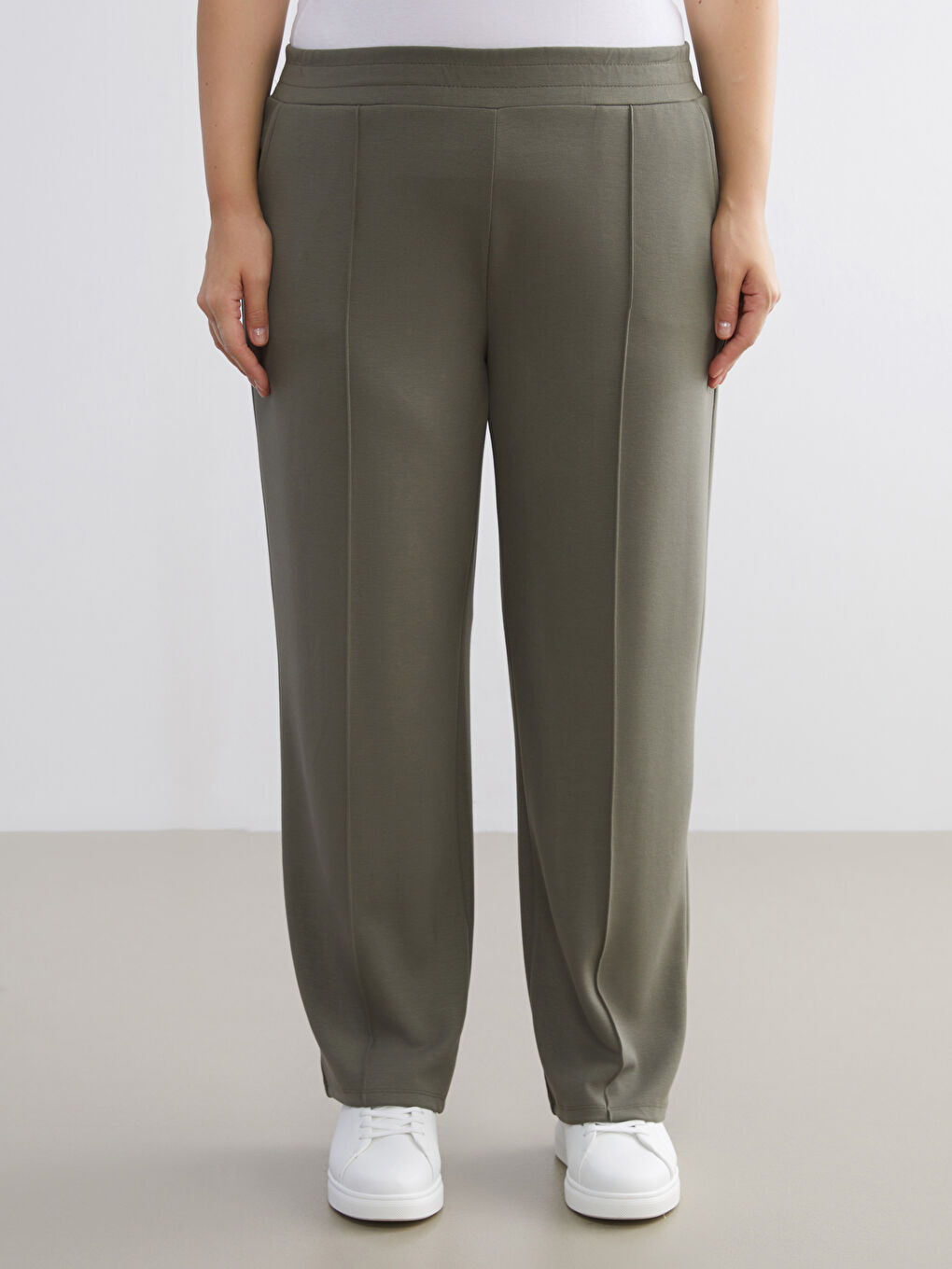 Haki Beli Lastikli Kadın Eşofman Altı-6