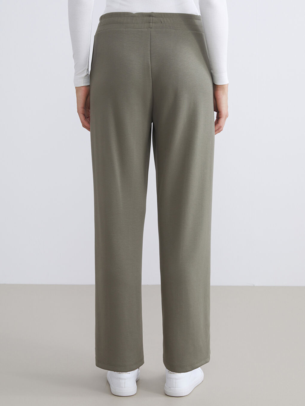 Haki Beli Lastikli Kadın Eşofman Altı-5