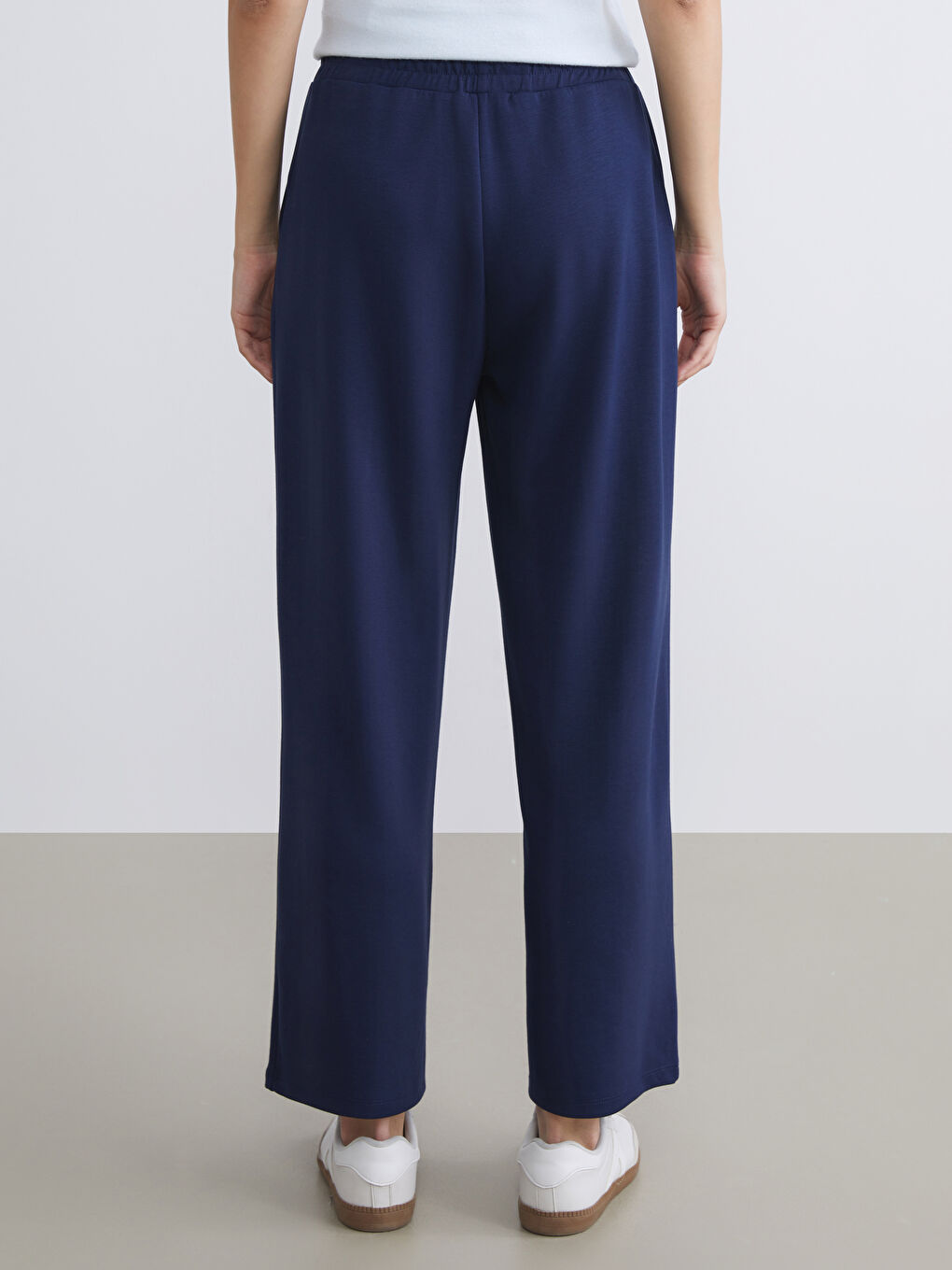 Lacivert Beli Lastikli Kadın Eşofman Altı-4