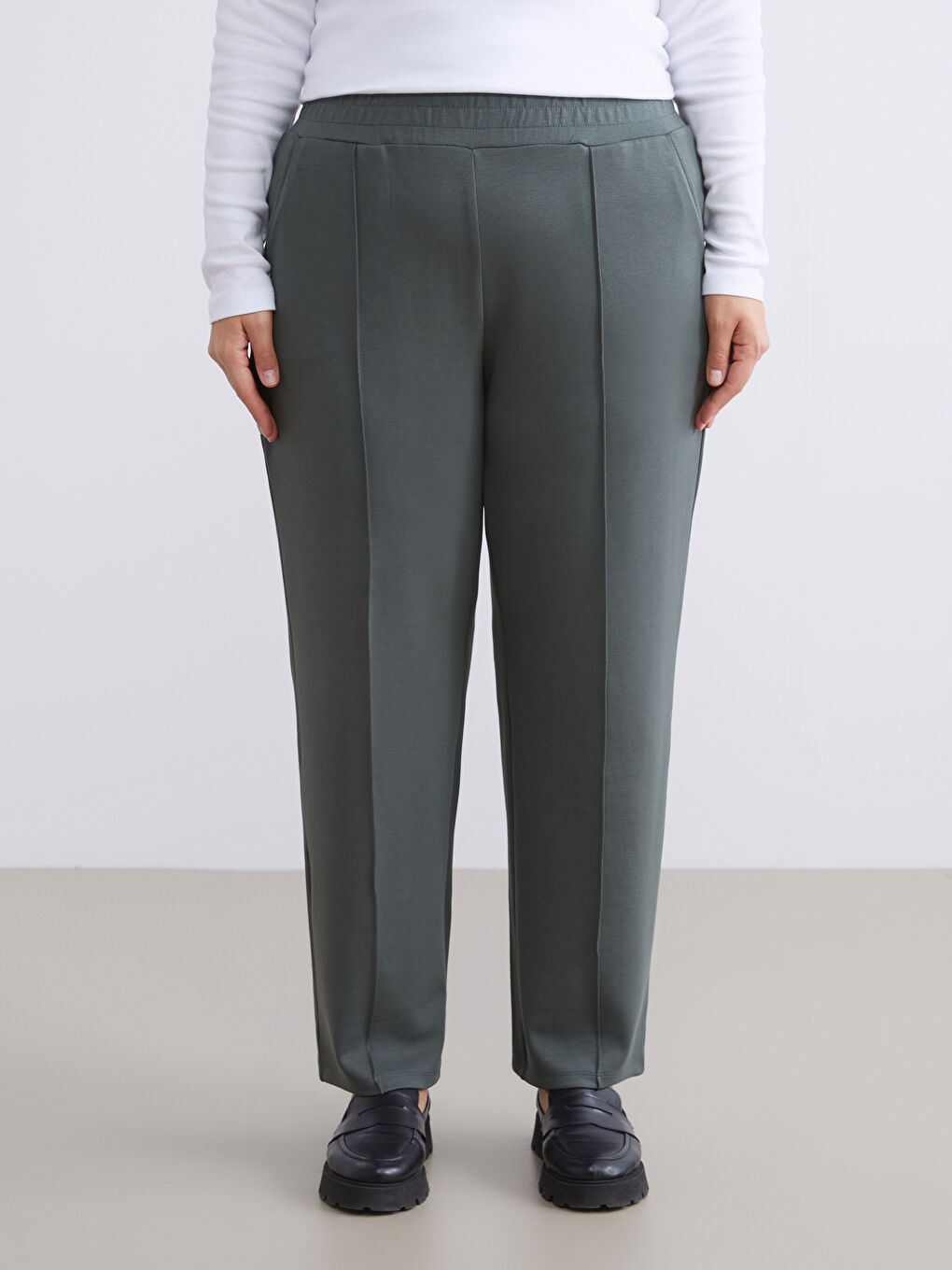 Yeşil Beli Lastikli Kadın Eşofman Altı-5