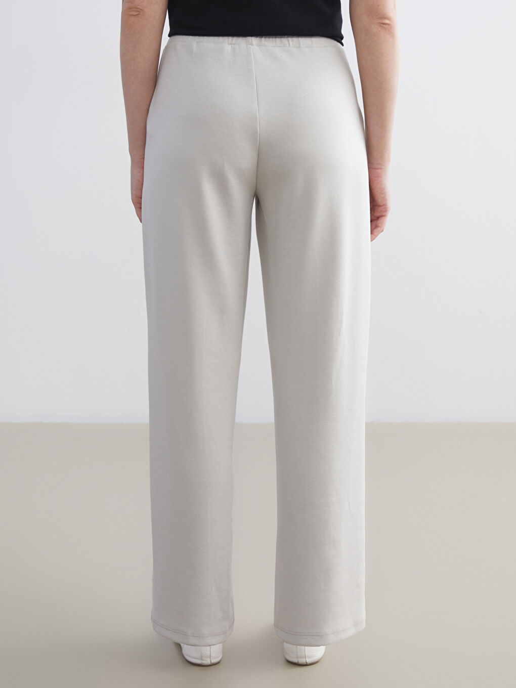 Gri Beli Lastikli Kadın Eşofman Altı-4