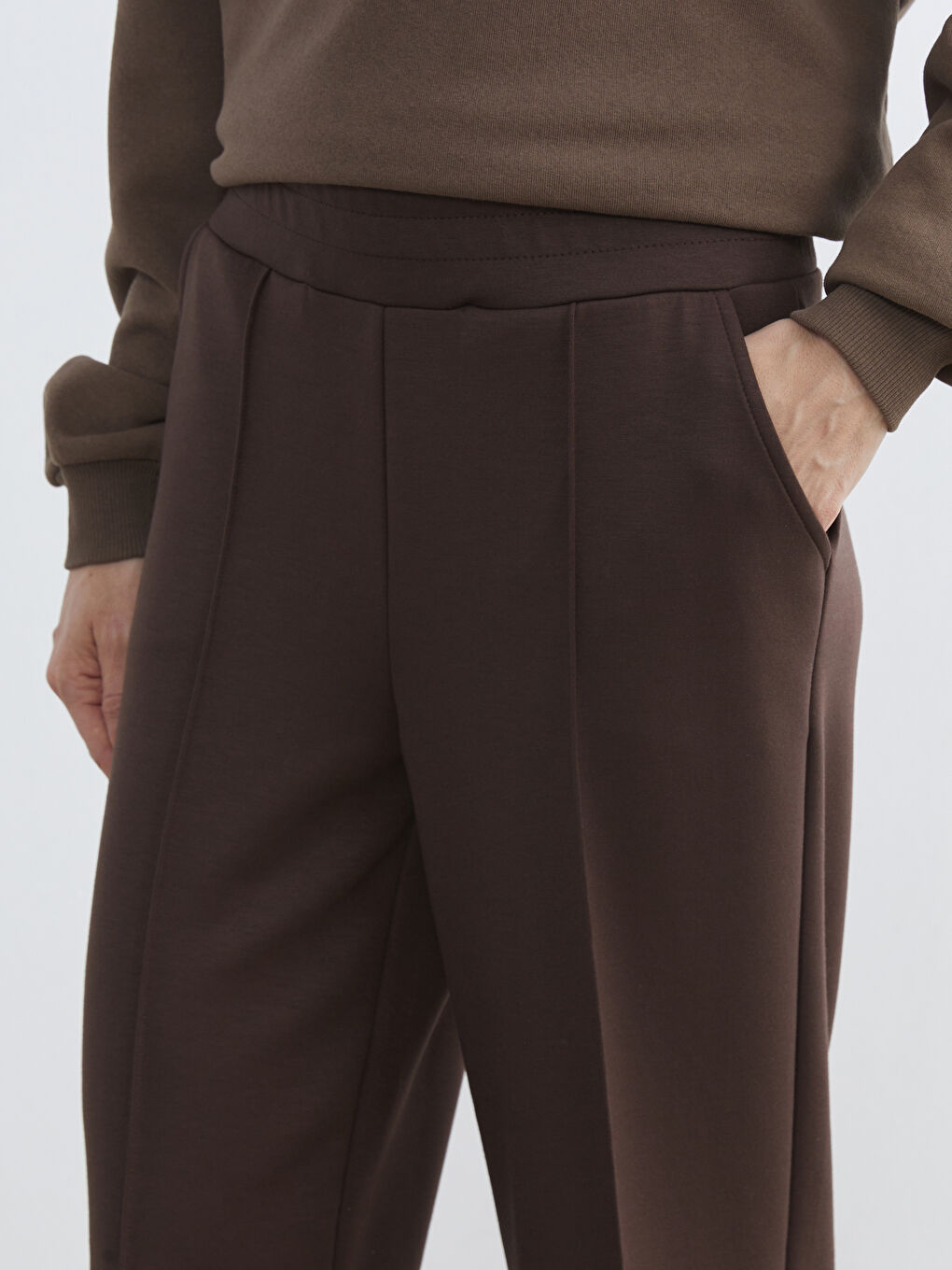 Kahverengi Beli Lastikli Kadın Eşofman Altı-2