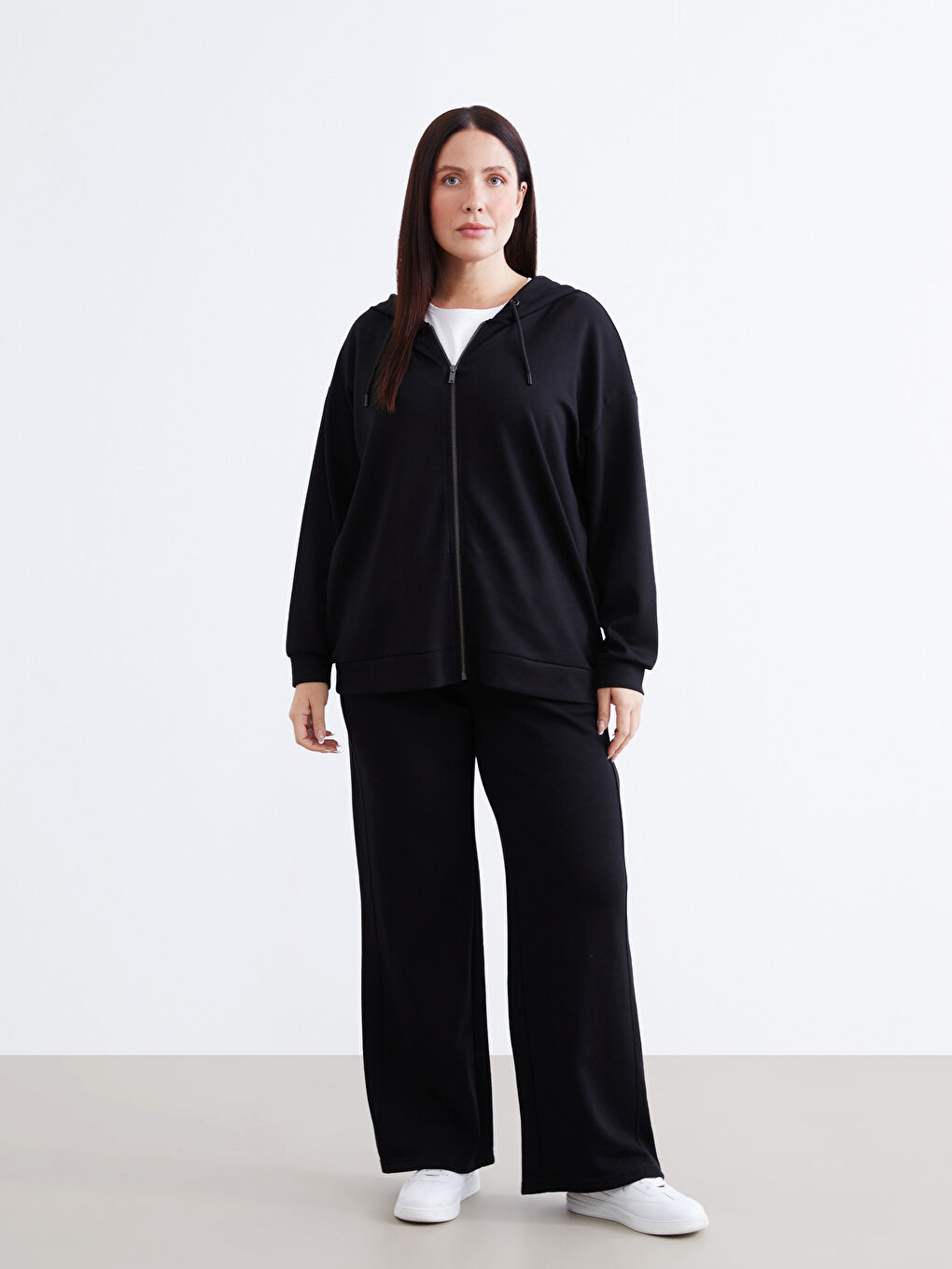 Siyah Kapüşonlu Oversize Kadın Fermuarlı Sweatshirt-5