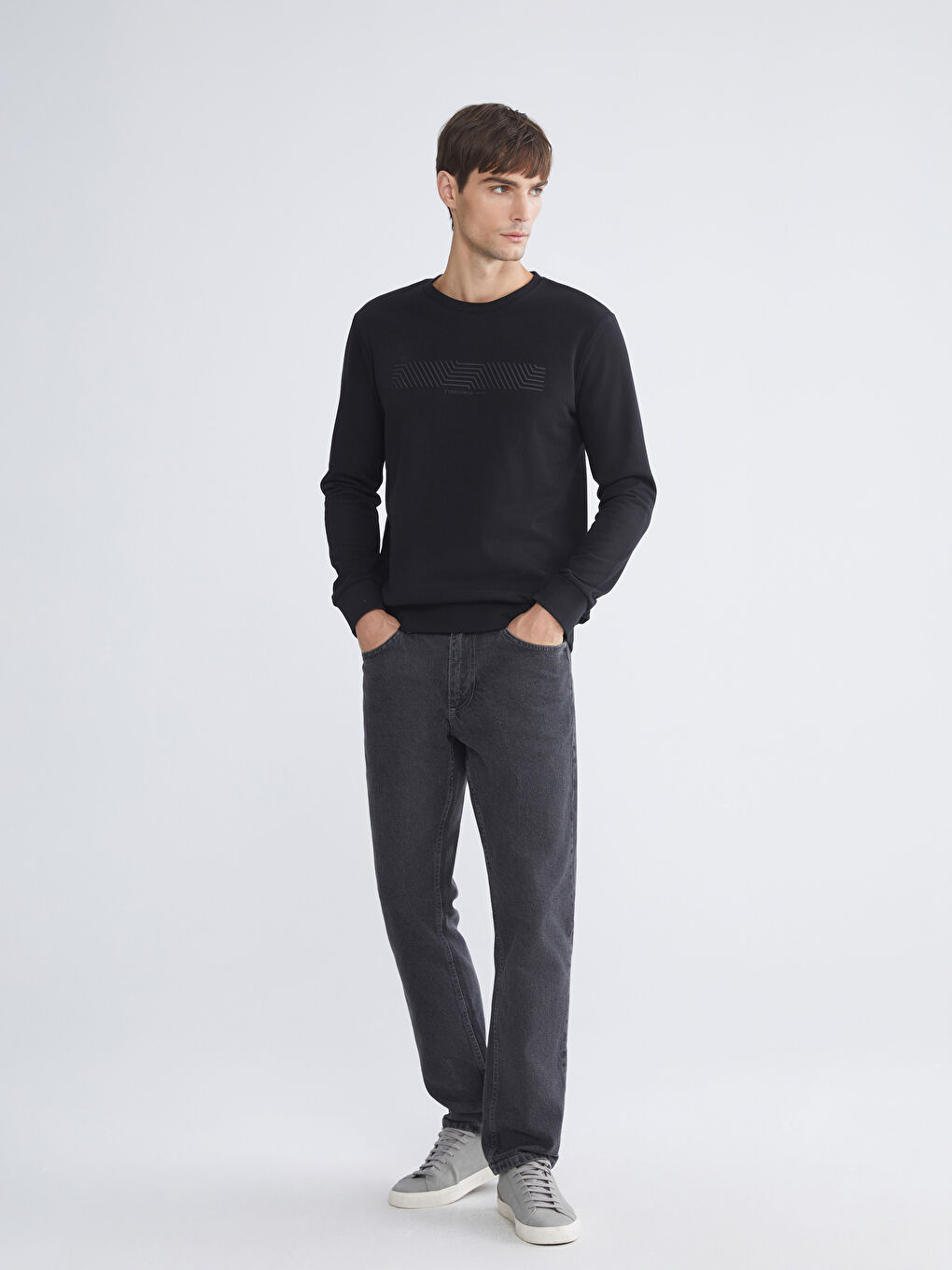 Siyah Bisiklet Yaka Baskılı Erkek Kalın Sweatshirt-1