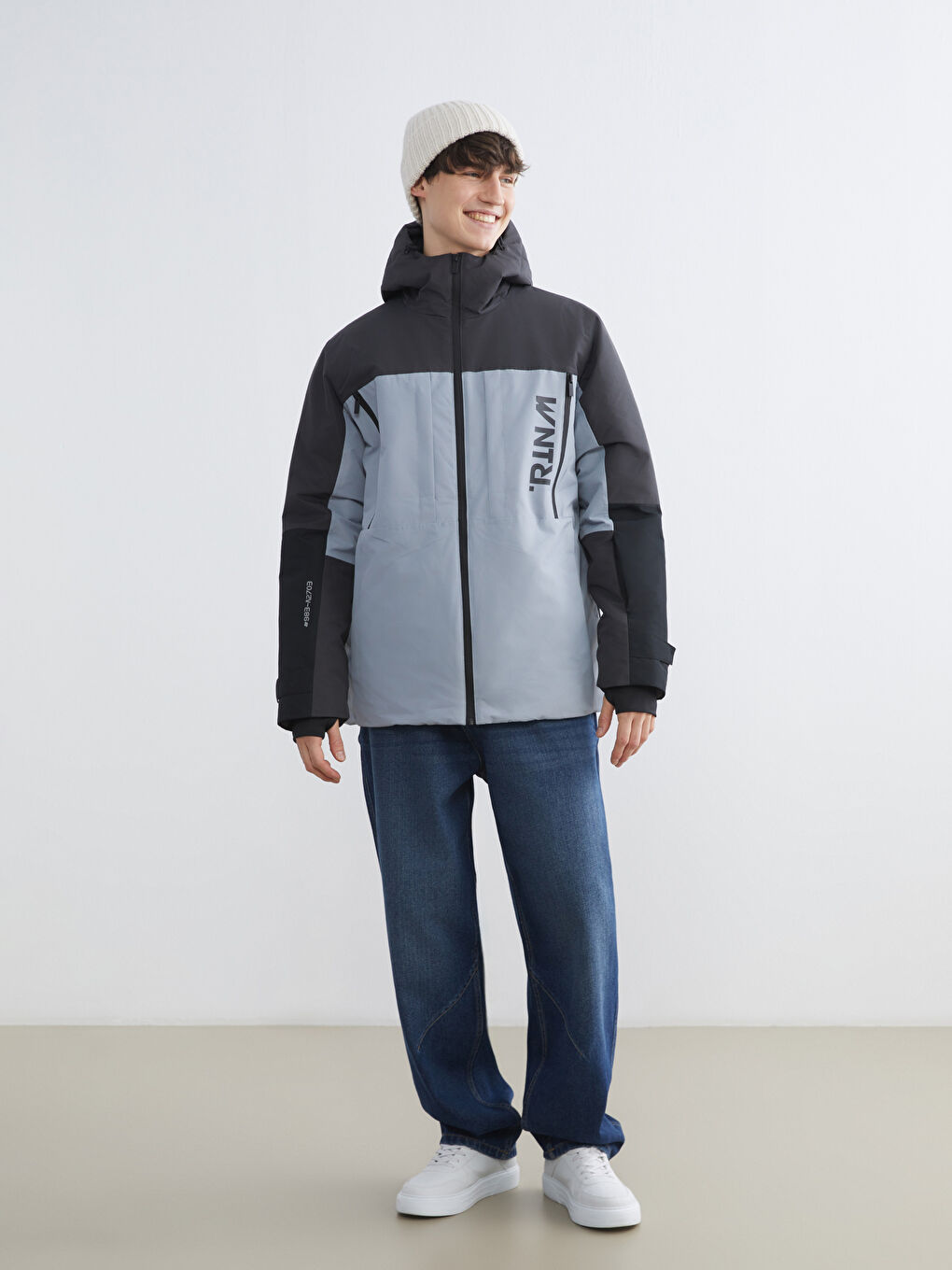 Лыжная куртка с капюшоном стандартного кроя для мужчин-1