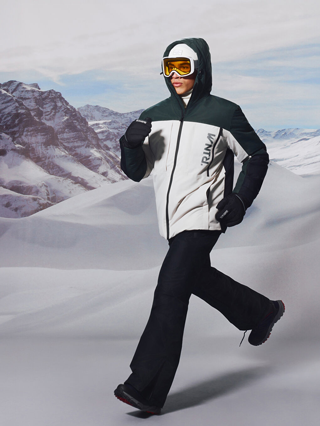 Siyah Standart Kalıp Kapüşonlu Erkek Kayak Montu-2