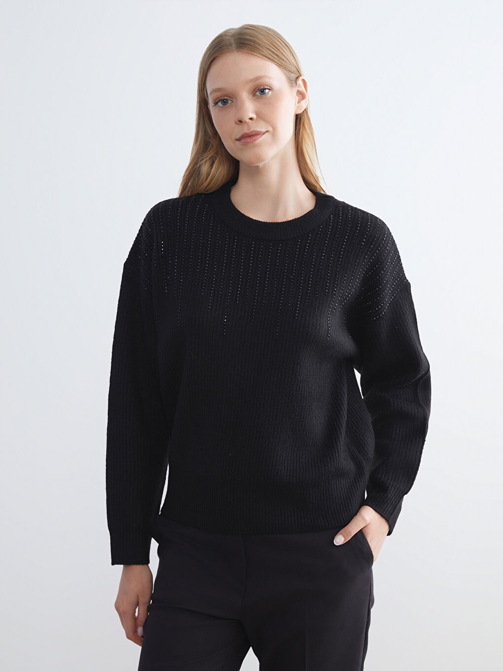 Crew Neck Rhinestone Embellished Women's Knit Sweater