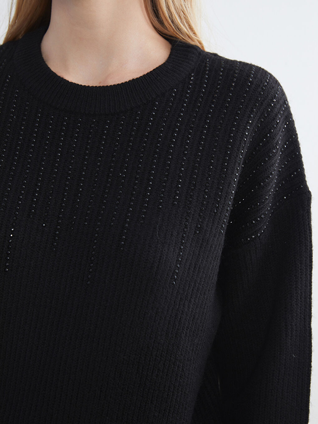 Crew Neck Rhinestone Embellished Women's Knit Sweater-2