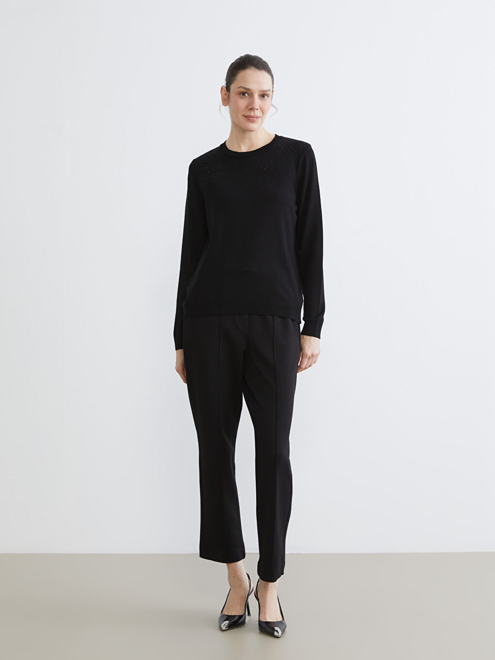 Crew Neck Rhinestone Embellished Women's Knit Sweater-1