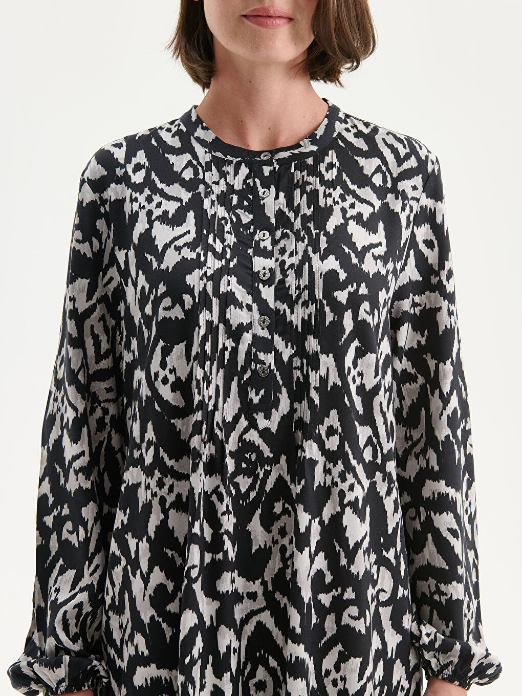 LCW Grace Crew Neck Patterned A-Line Dress -W5FL82Z8-LQJ