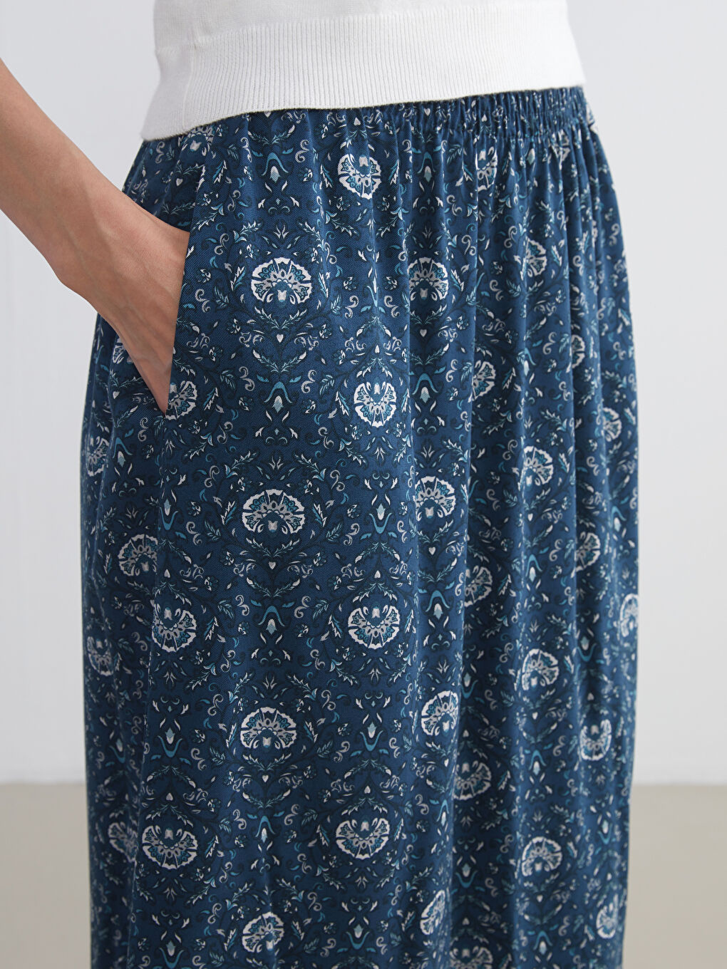 LCW Grace Elasticated Waist Patterned A-Line Skirt -W5FL88Z8-LSH