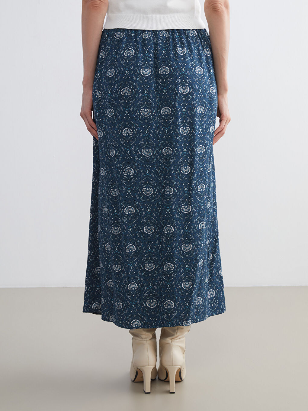 LCW Grace Elasticated Waist Patterned A-Line Skirt -W5FL88Z8-LSH