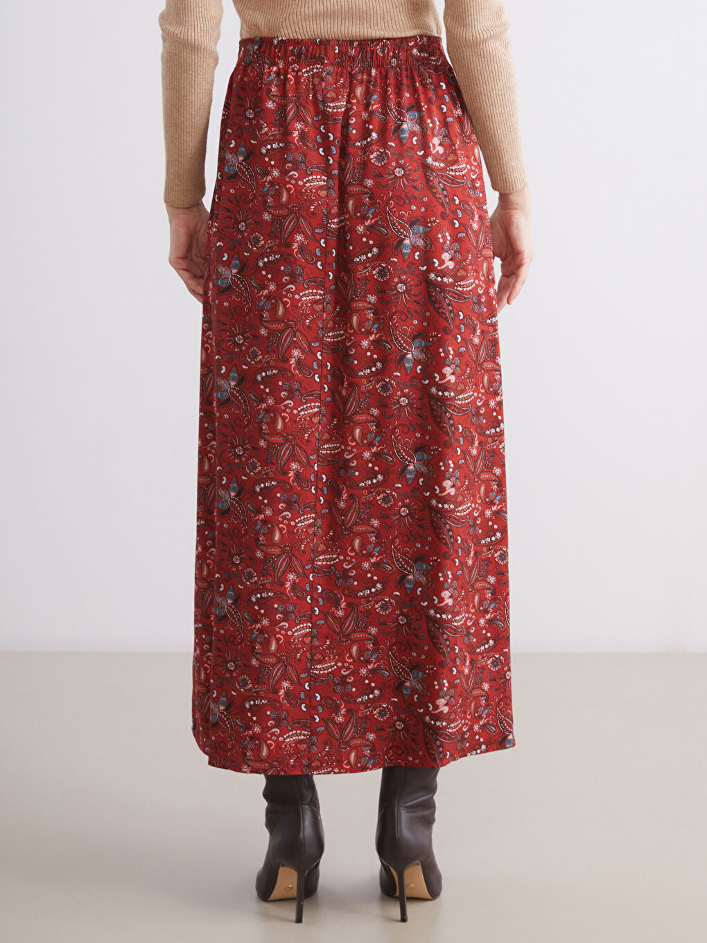 Kırmızı Beli Lastikli Desenli A Kesim Etek-3