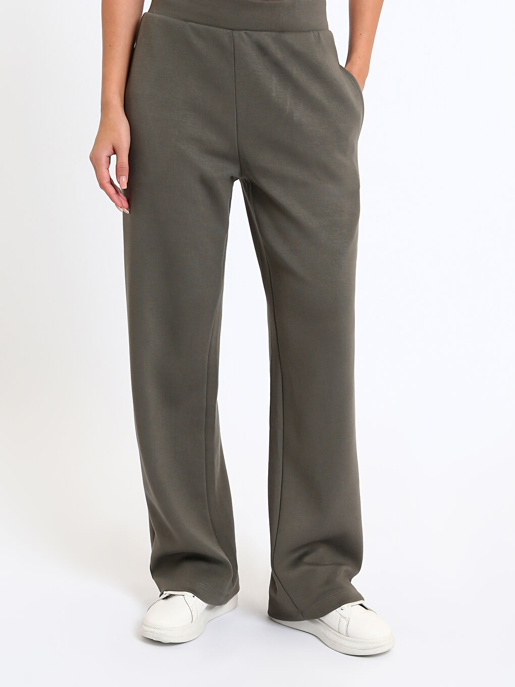 Elasticated Waist Wide Leg Women's Sweatpants-1