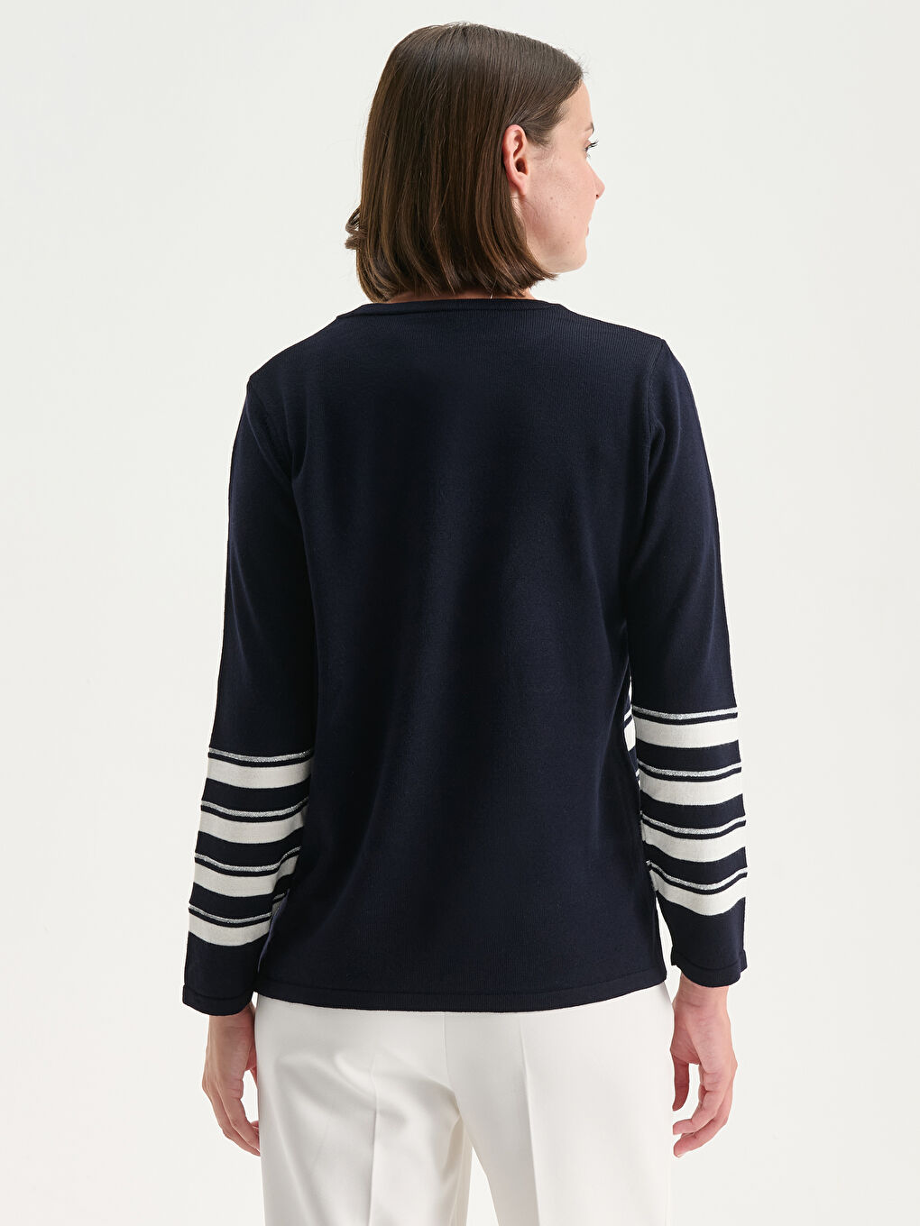 Crew Neck Striped Women's Knitwear Sweater-3