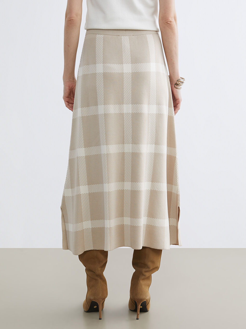 Ekru Beli Lastikli Ekose A Kesim Triko Etek-3