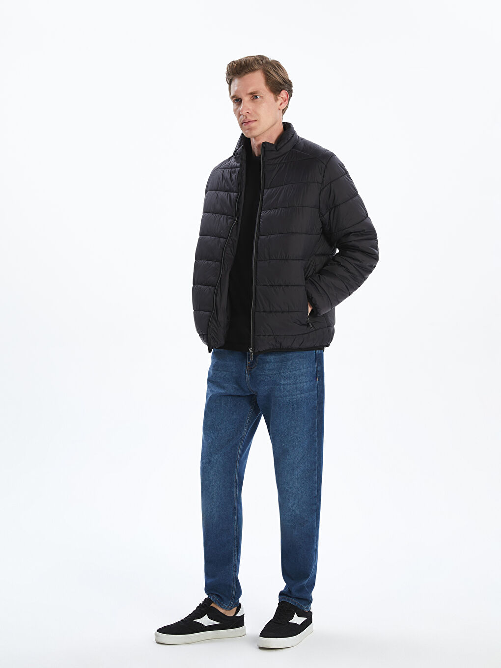 Siyah Standart Kalıp Dik Yaka Erkek Şişme Mont-1