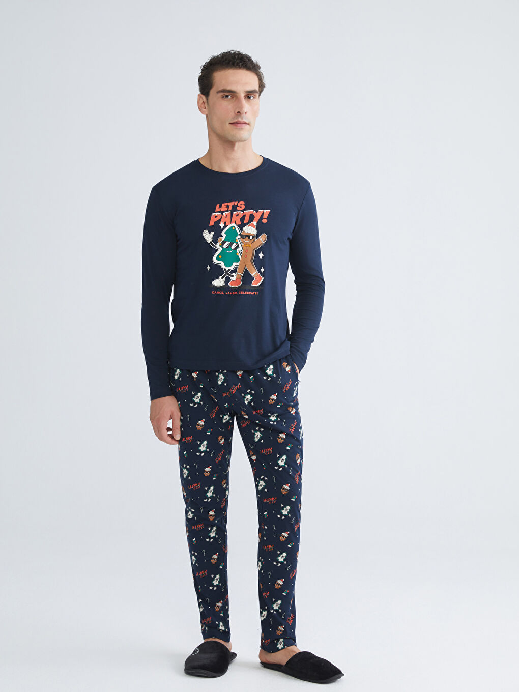 Standard Fit New Year Themed Men's Pyjama Set-1