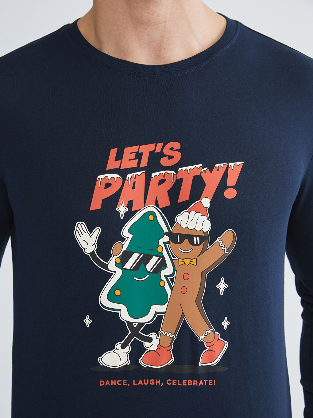 Standard Fit New Year Themed Men's Pyjama Set-2