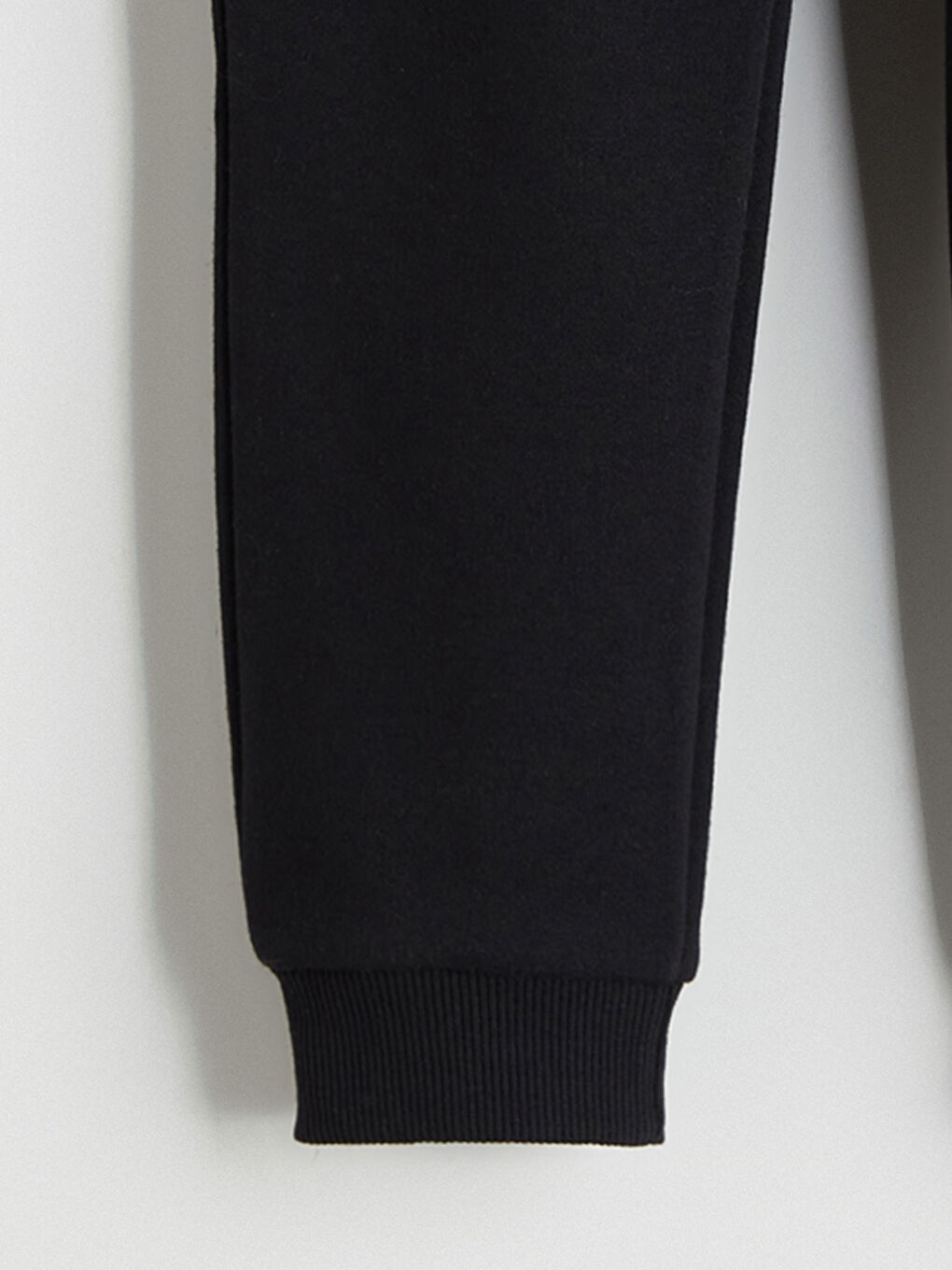 Базові спортивні штани джогери для хлопчиків з еластичною талією-1