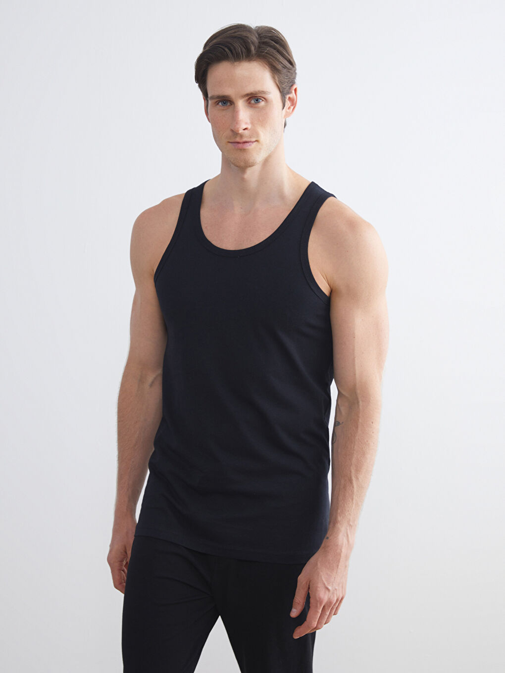 Αμάνικο Ζακέτα Λαιμόκοψη U για Άνδρες Τριπλή Συσκευασία-5