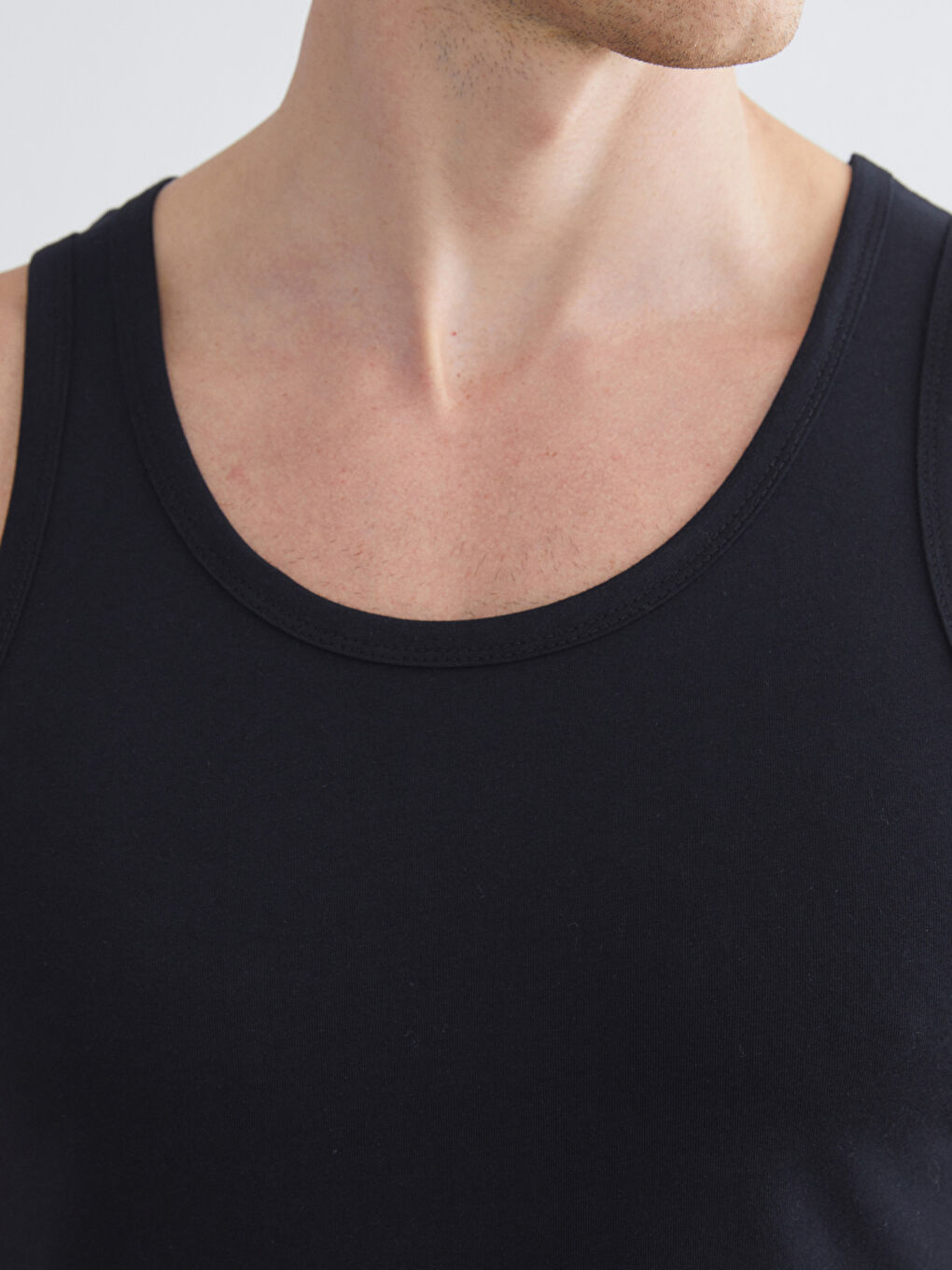 Αμάνικο Ζακέτα Λαιμόκοψη U για Άνδρες Τριπλή Συσκευασία-10