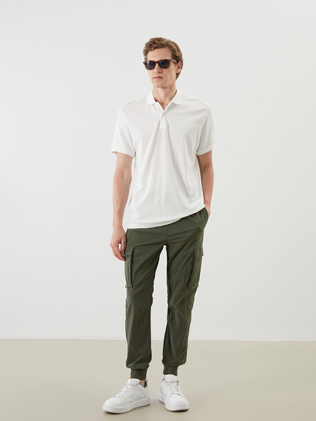 Slim Fit Men's Cargo Trousers