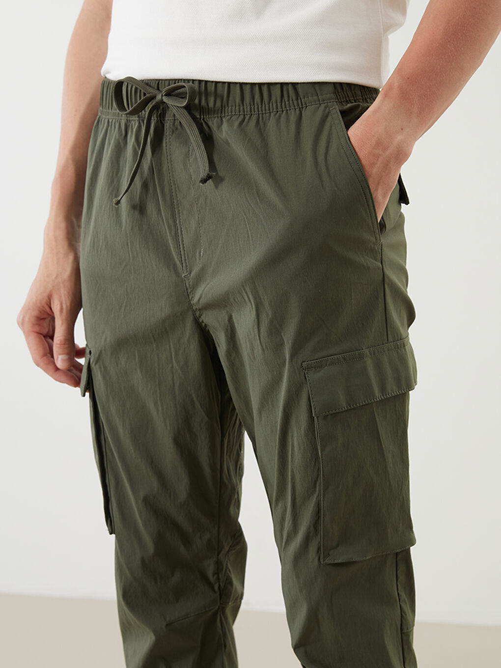 Slim Fit Men's Cargo Trousers-2