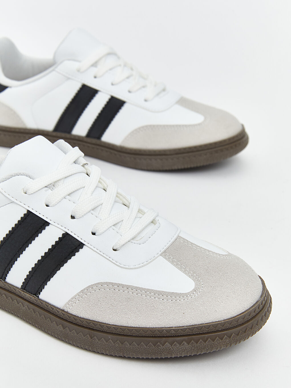 Lace-up Girls' Sneakers-2