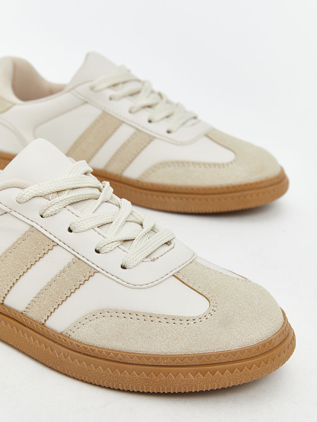 Lace-up Girls' Sneakers-2