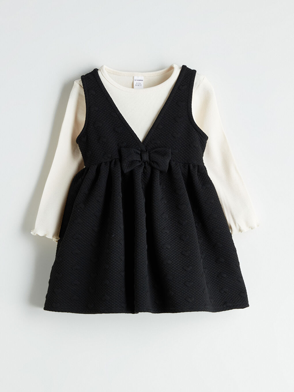 Siyah Fiyonk Detaylı Kız Çocuk Elbise ve Tişört-2