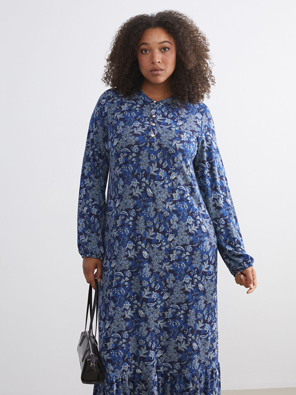 Plus Size Crew Neck Floral A-Line Dress-5
