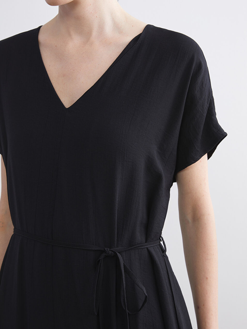 Siyah V Yaka A Kesim Elbise-3