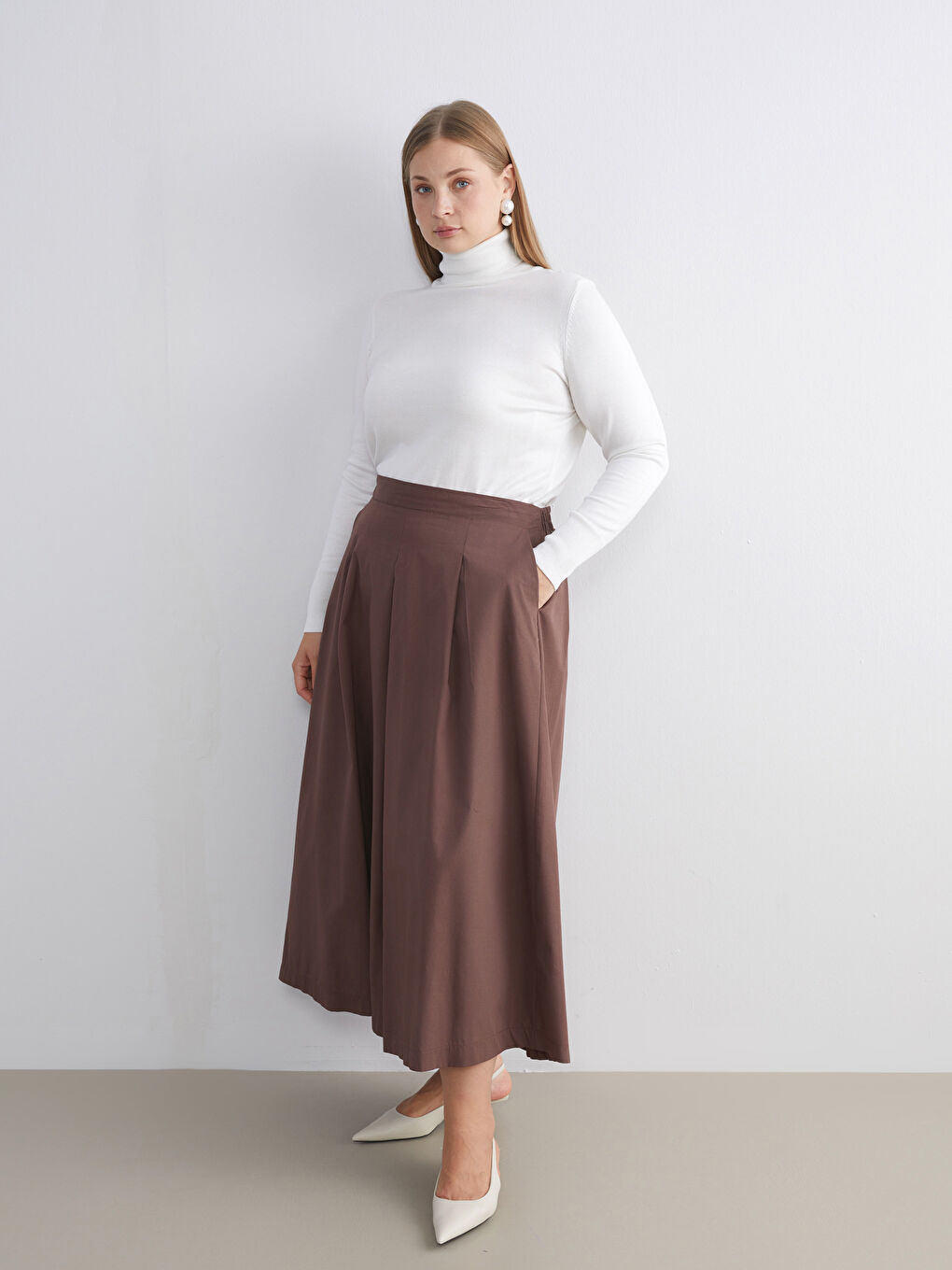 Kahverengi Beli Lastikli Poplin Pileli Etek-1