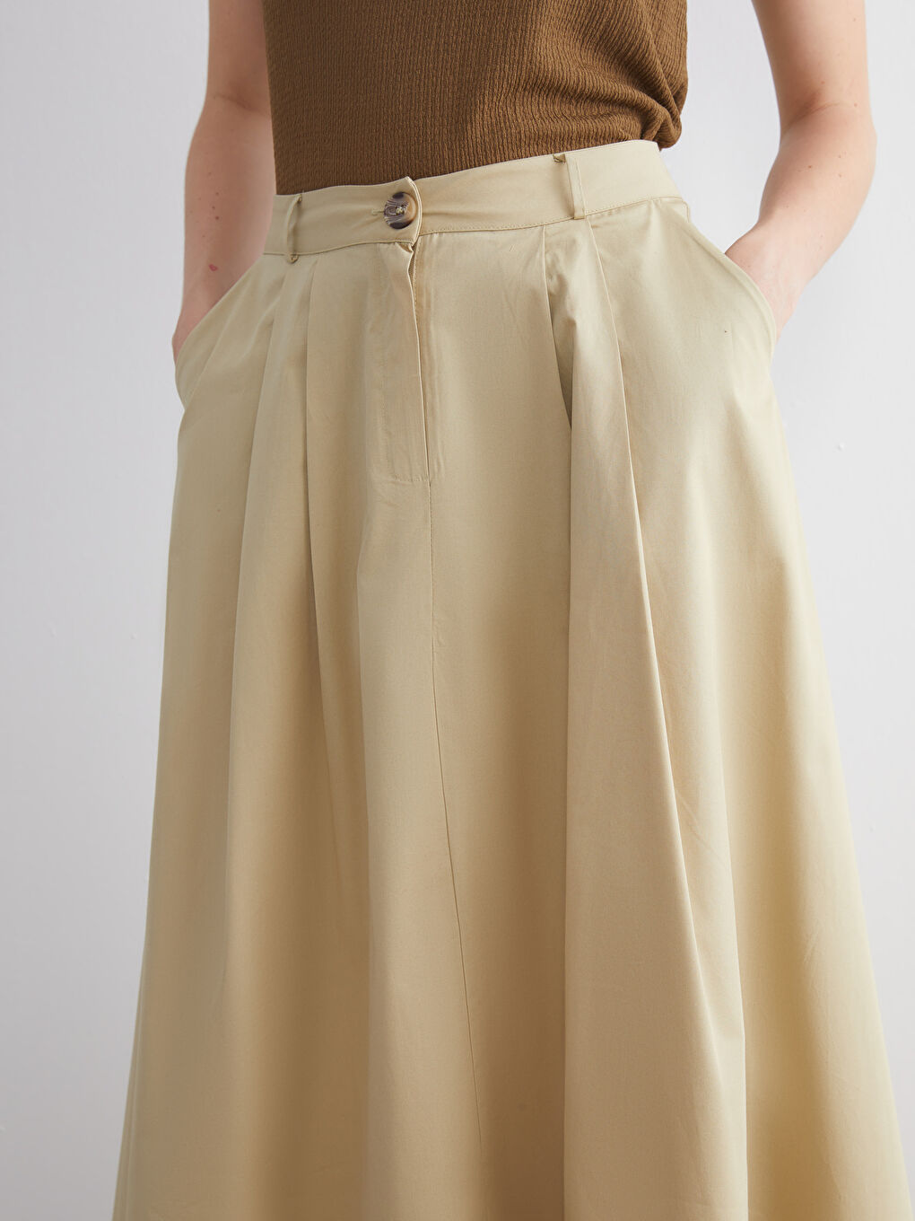 Bej Standart Fit Poplin Pileli Etek-3