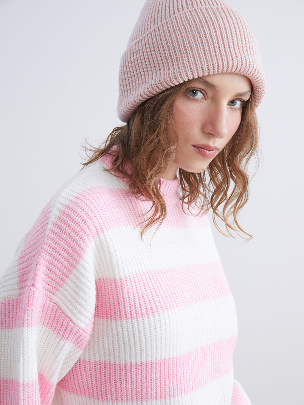 Žena RUŽIČASTA Džemper -2