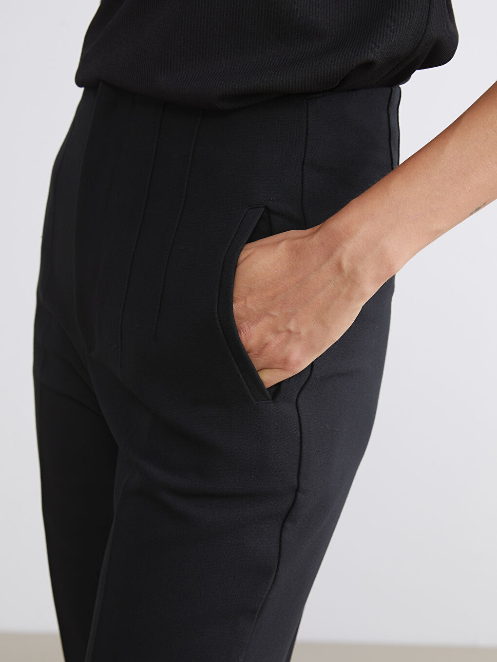 LCW ECO Woman BLACK Trousers -W5FP06Z8-CVL